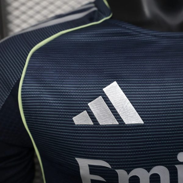 25/26 Real Madrid Away Kit Player Version - Image 5