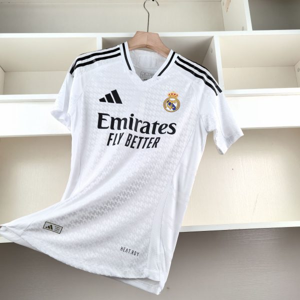 24-25 Real Madrid Home Player Version Jersey - Image 2