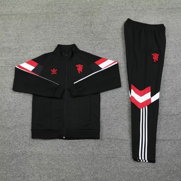 24-25 Manchester United full Zipper Tracksuit - Image 4