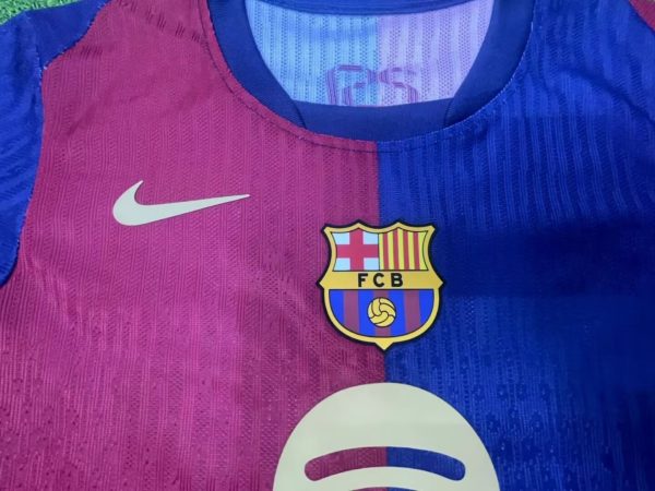 24-25 Fc Barcelona Home Kids Kit - Image 3