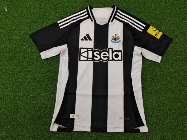 24-25 New Castle United Home Kit Player Version - Image 2