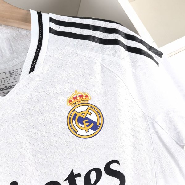 24-25 Real Madrid Home Player Version Jersey - Image 5