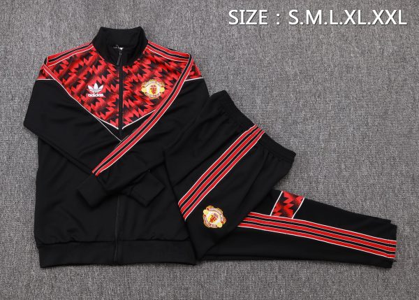 25/26 Manchester Untied Black Retro Full Zipper Tracksuit - Image 2