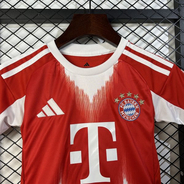 25/26 Bayern Munich Home Kids Kit - Image 2