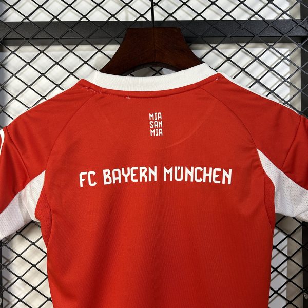 25/26 Bayern Munich Home Kids Kit - Image 3